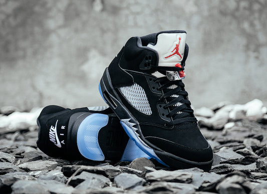 Air Jordan 5 Black Metallic 🎱🥶