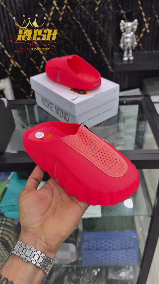 Nike Mind 001 Pregame Mules 🔥