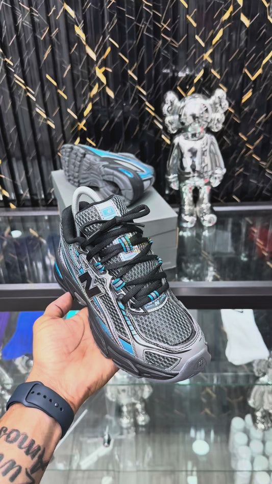 New Balance 740 🫐